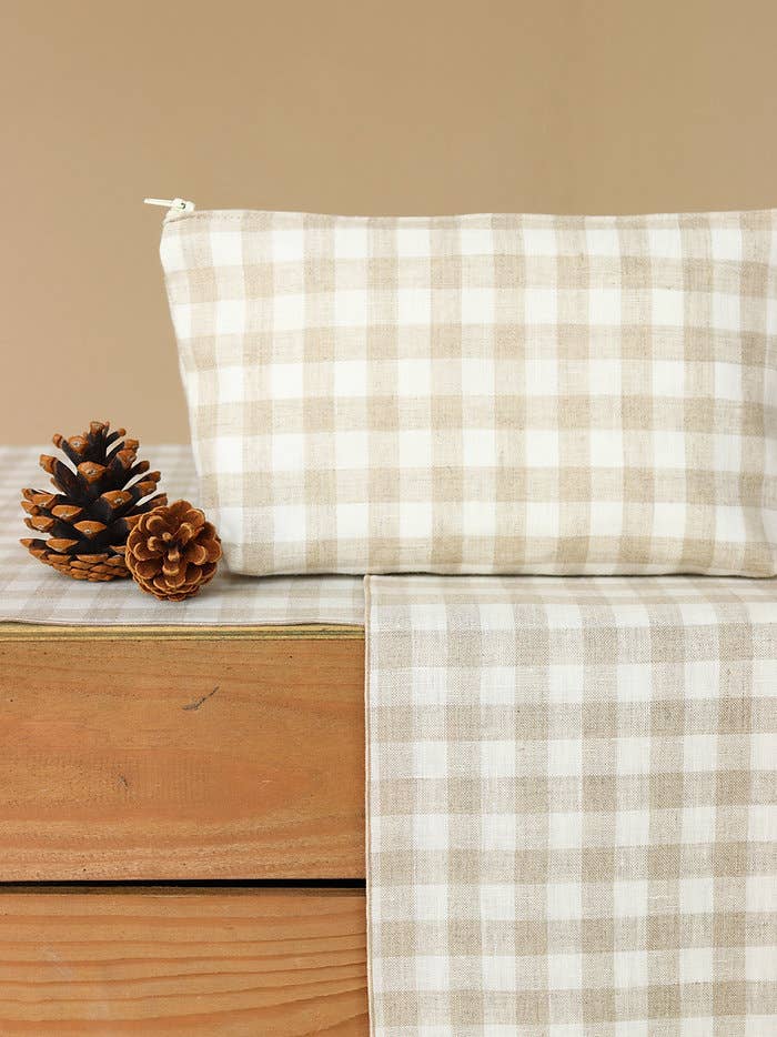 Giardino Segreto – wholesale Pouch – Women’s – QUADRETTO customizable pure linen clutch5