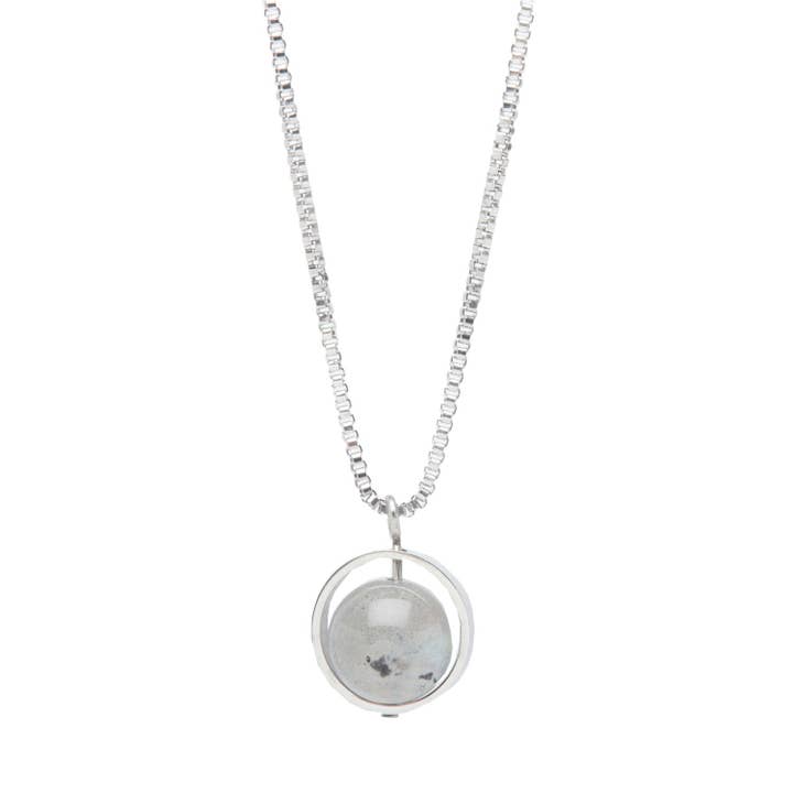 Collier "Labradorite Lumineuse" en Argent 925 pour la vente par KARMA YOGA SHOP