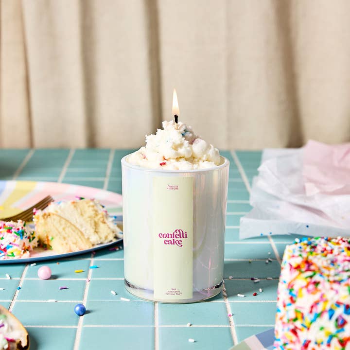 Francis and Meyer Candle Co. - Wholesale Novelty Candle - The Confetti Cake Candle1