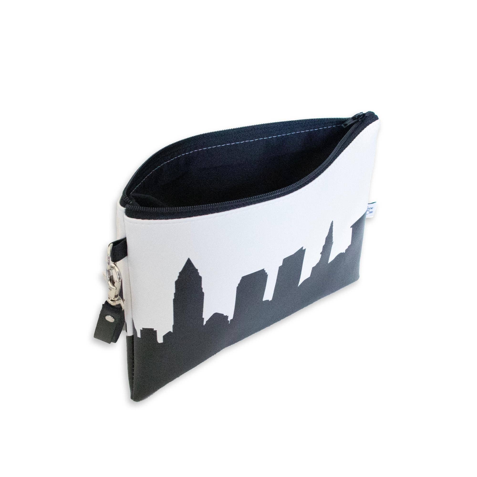 Anne Cate – Großhandel Clutch – Damen – Cleveland OH Skyline Handgelenktasche Clutch Tasche3