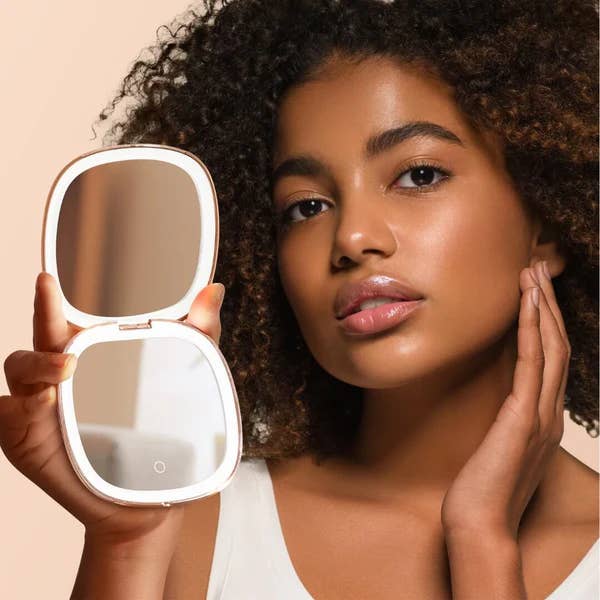 Fancii - Wholesale Compact Mirror - Mila 2 Luxe Lighted Compact Mirror