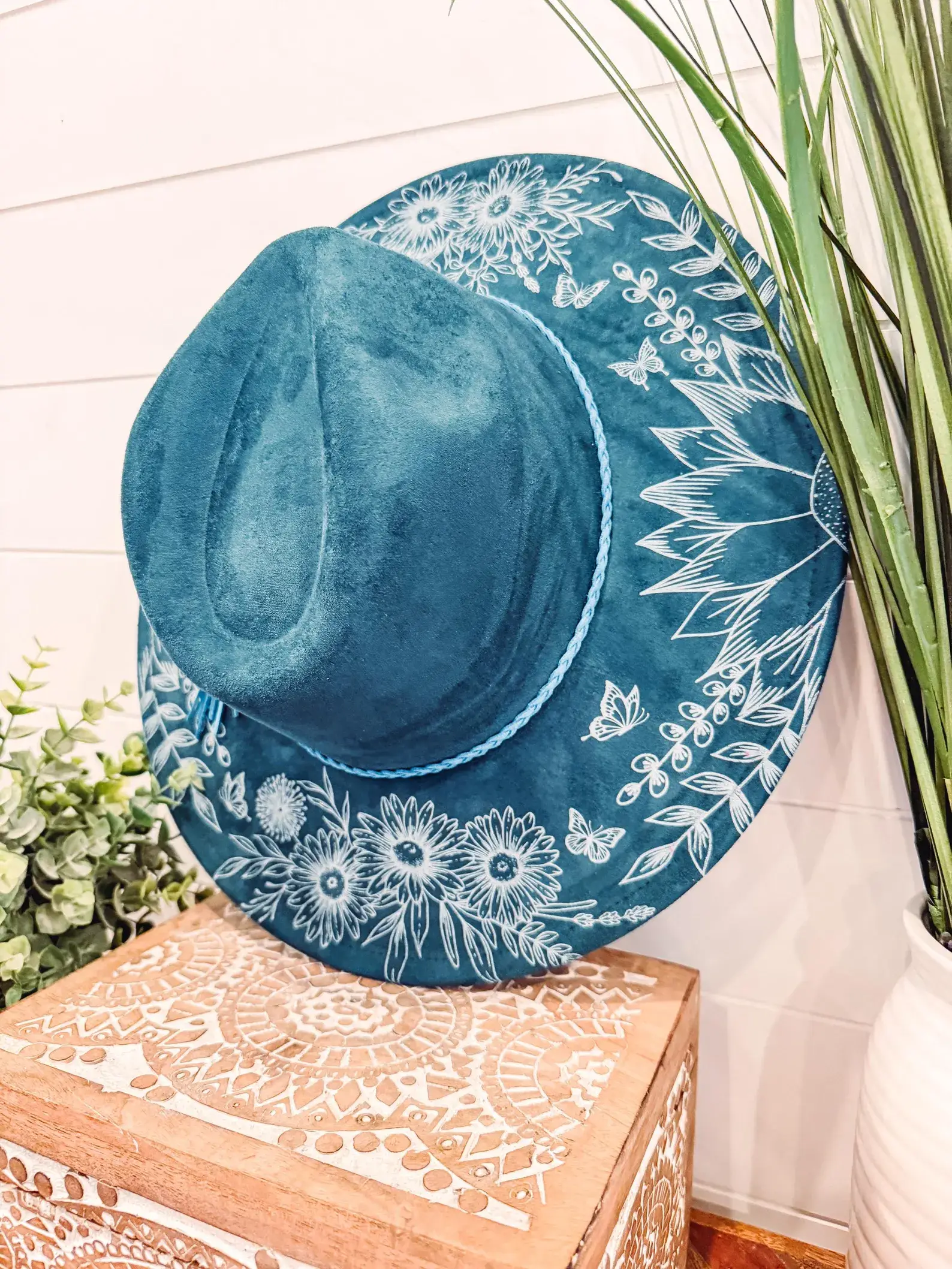 Willie & Dolly Designs - Wholesale Cowboy Hat - Women's - Floral Print Hat6