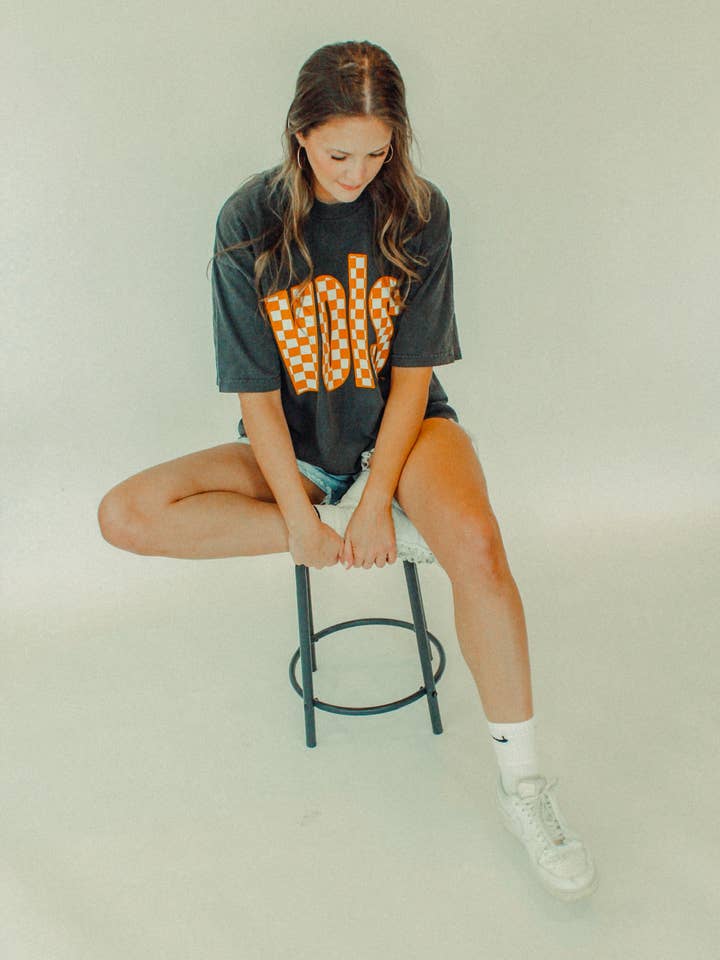 The Clandestine Underground - Vendita all'ingrosso Maglietta serigrafata - Unisex - T-shirt in cotone a quadri Tennessee VOLS.9