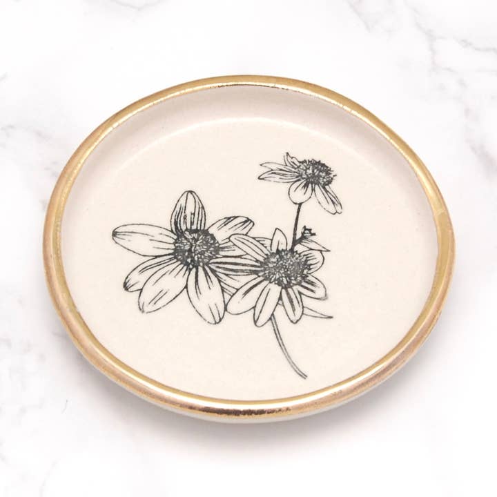 Susan de Ojos Negros: Plato Decorativo Pequeño (3”) para venta al por mayor de Compost Design