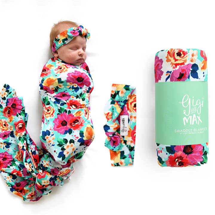 Gigi and Max – wholesale Lindning - Baby – Maggie Swaddle Bambufilt för Baby Blommig