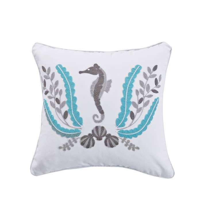 Coussin Nantucket Seahorse pour la vente par Levtex Home
