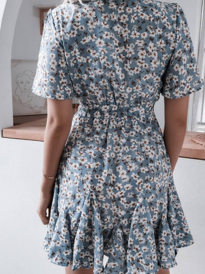 NINEXIS - Wholesale Dress - Women's - CWDSD4717_V-NECK FLORAL RUFFLED PLEATED DRESS SHORT6