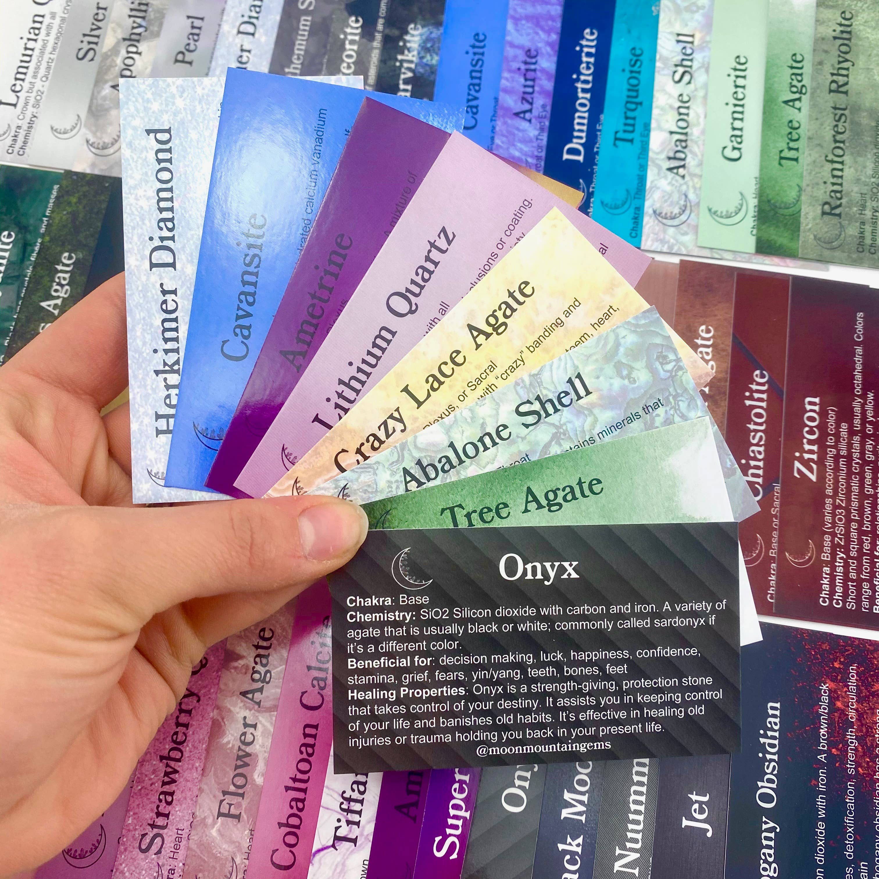 Moon Mountain Gems - Vente Cartes de tarot - Jeu de cartes de guérison par les cristaux Édition 34