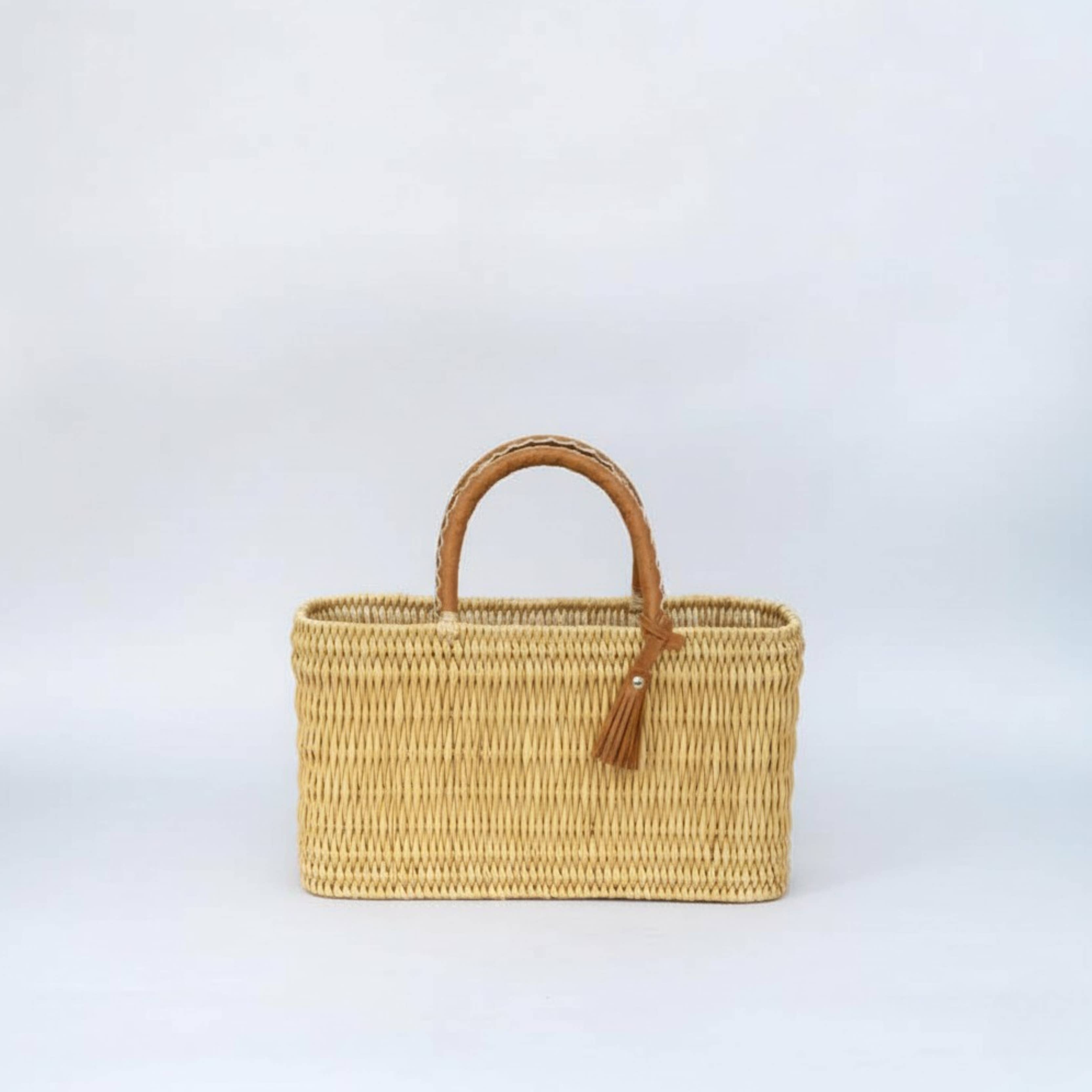 LeBazare - Wholesale Beach Bag - Panier de rangement en doum tissé à la main | Cabas de marché avec poignée en cuir1