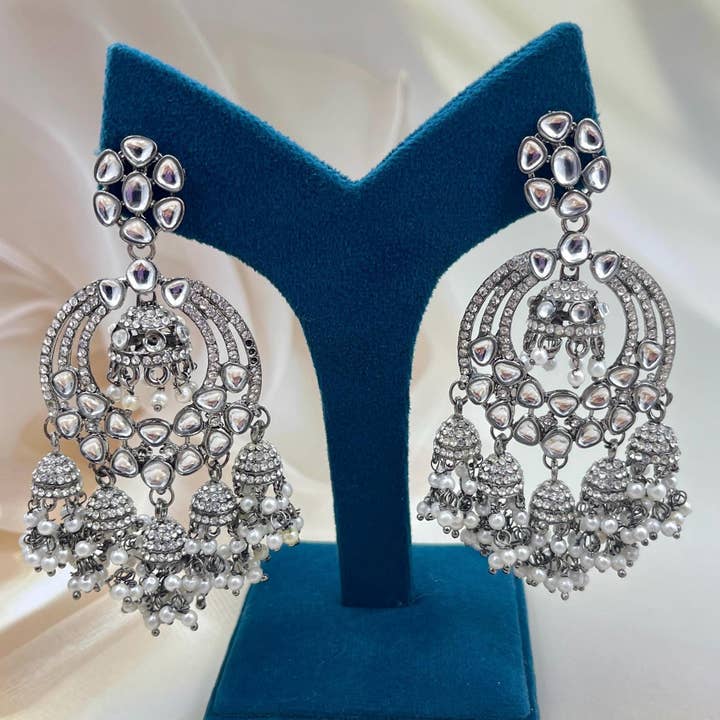 Brincos Chandbali Jhumki de Festa com Pérolas por atacado de Vastrabhushan