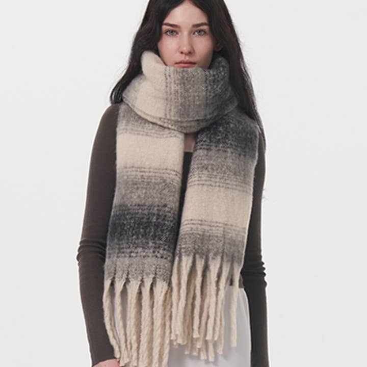 ACCITY - Wholesale Scarf - Women's - WARM AND COMFORTABLE STRIPED PLAID FRINGED SCARF_CWASC0333