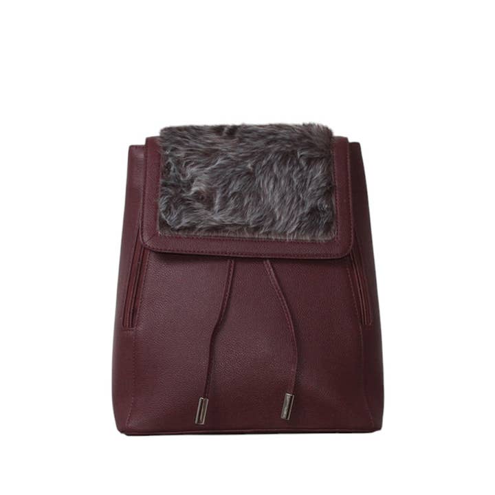 MIA LAROUGE – wholesale Ryggsäck - Dam – Läderryggsäck från ny kollektion, spansk tillverkning2