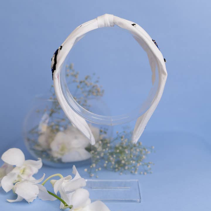 Betty Cooper Iniziale Broderat Pannband - V för wholesale av Elaa