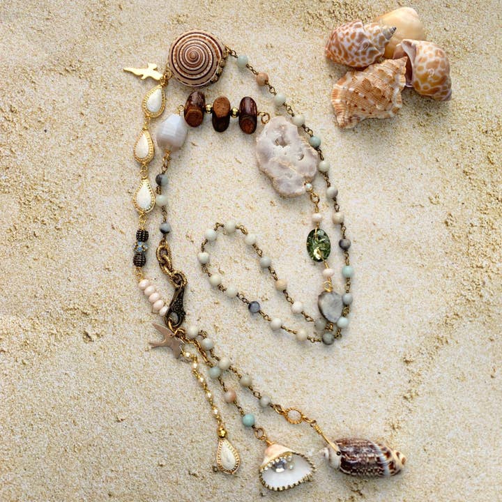 Collier Beachcomber Found Treasures pour la vente par Lenora Dame