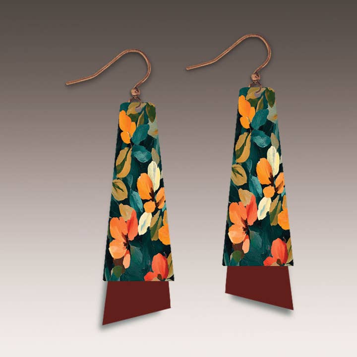 Mörka Blommiga Fladdrande Flerskiktade Örhängen för wholesale av Illustrated Light & DC Designs