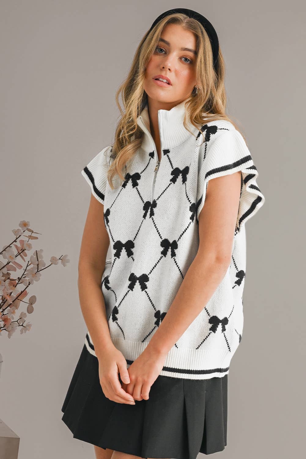 Aapparella - Wholesale Knit Sweater - Women's - Bow Checkered Print Zipper Front Ruffled Sweater | S-XL19