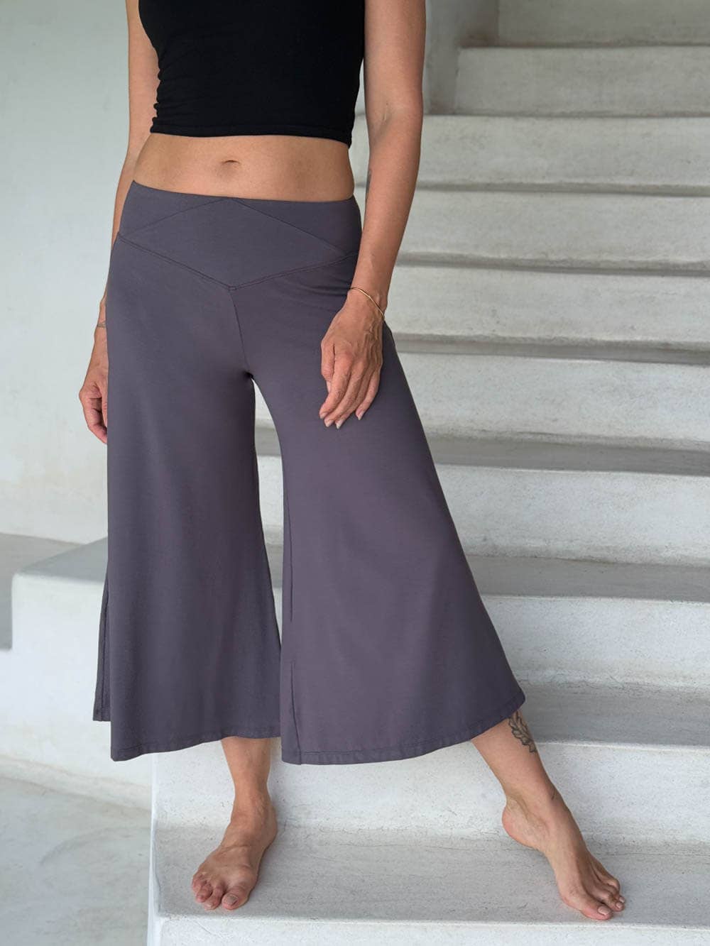 CARAUCCI - Wholesale Pants - Women's - Cropped Flare Pants32