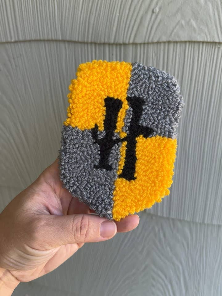 Base de Copos Hufflepuff por atacado de Bless Your Cottons