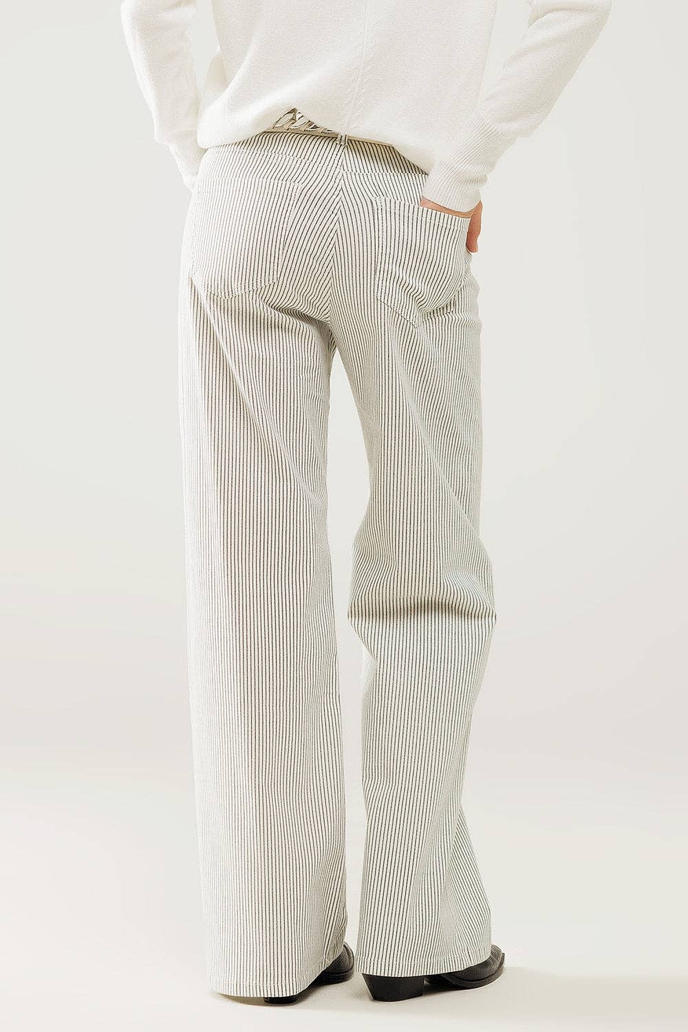 White Striped pants with a straight leg in a stretch fabric for wholesale on Faire1