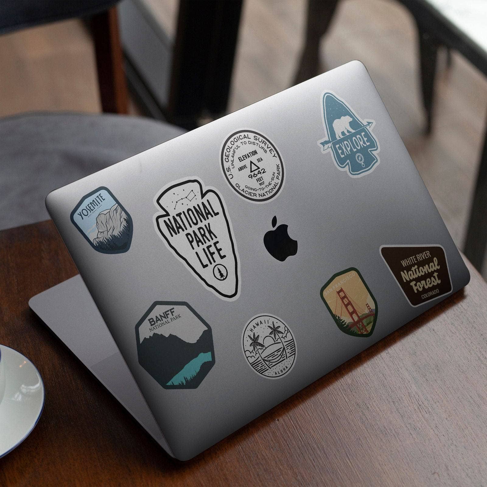 Albion Mercantile Co. - Vente Autocollant - Autocollant Mississippi | Autocollant de pare-chocs | Autocollant de bouteille | Autocollant de voyage | Autocollant pour ordinateur portable | Autocollant imperméable | Autocollant en vinyle | Décalcomanie | 3,5"5