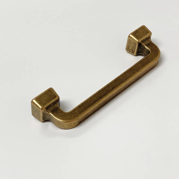 Industry Hardware - Wholesale Knob/Pull - Mission Drawer Pull "Capri" in Antique Brass - Brass Cabinet Hardware1