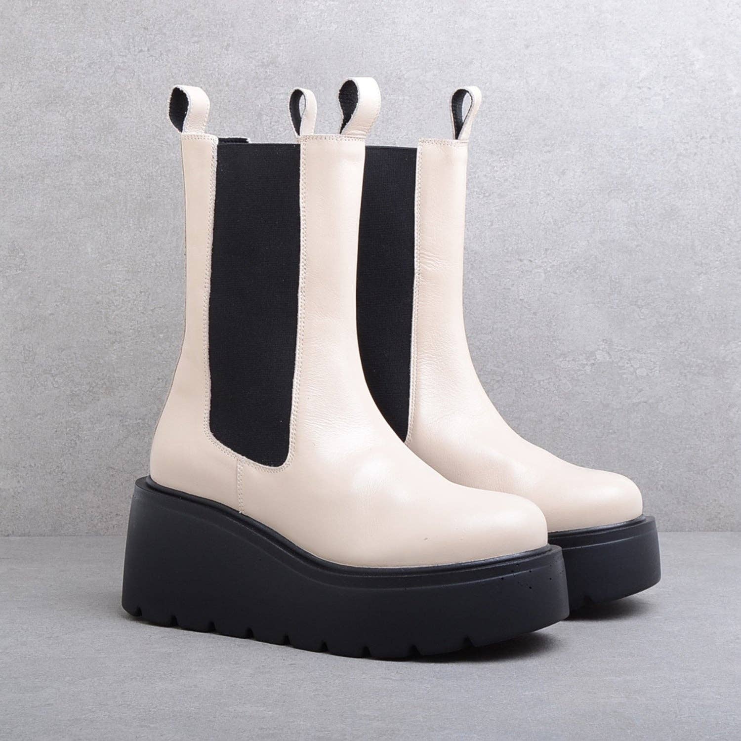 KMB Shoes - Wholesale Chelsea Boots - Women's - Jena Sand0