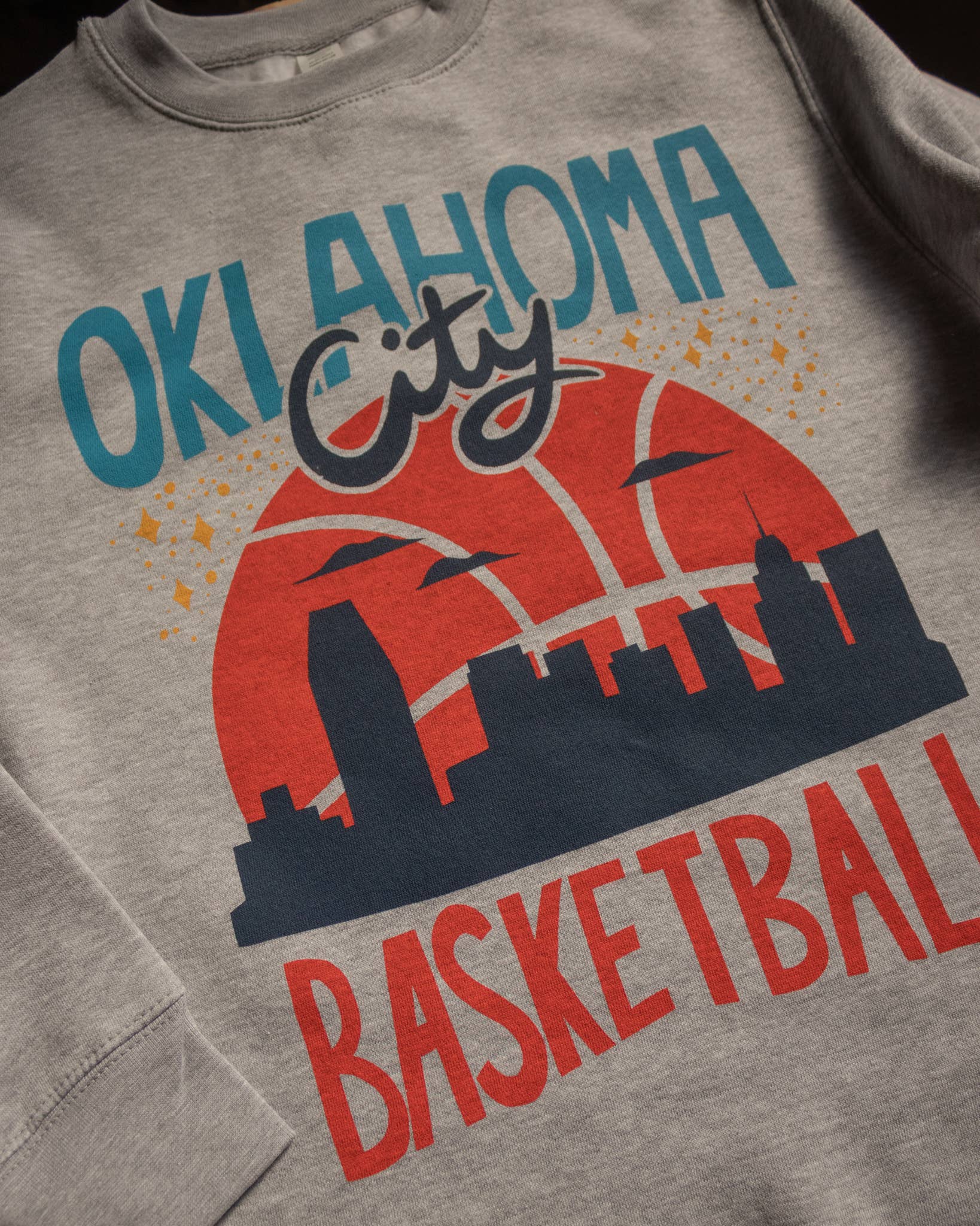 Shop Good – wholesale Sweatshirt med tryck - Unisex – Thunder Sunset Pullover Sweatshirt - Oklahoma City Thunder4