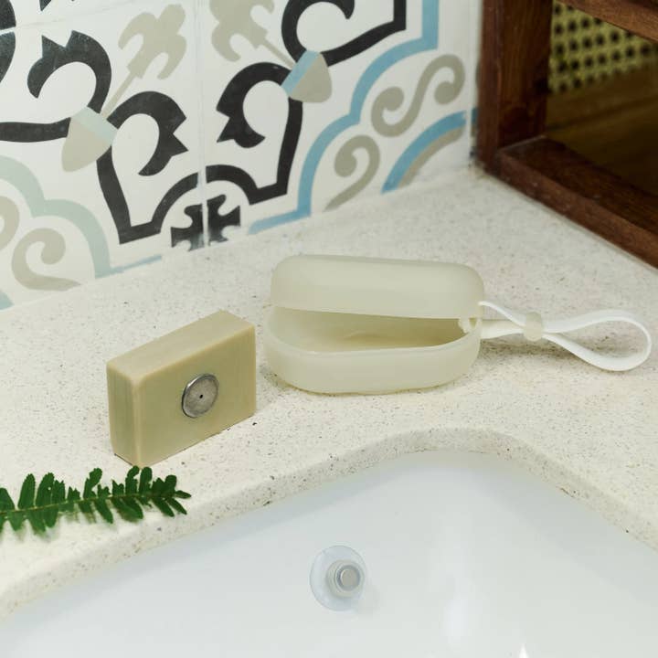 Traveler Ocean Portasapone (con portasapone) | Brevettato per la vendita all'ingrosso da parte di FAIRSAVONT eG.