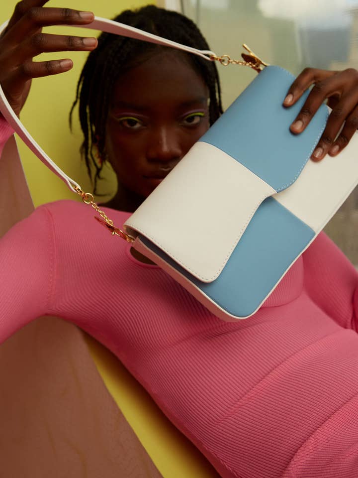 Philippa 2 Blue and White for wholesale by Mashu