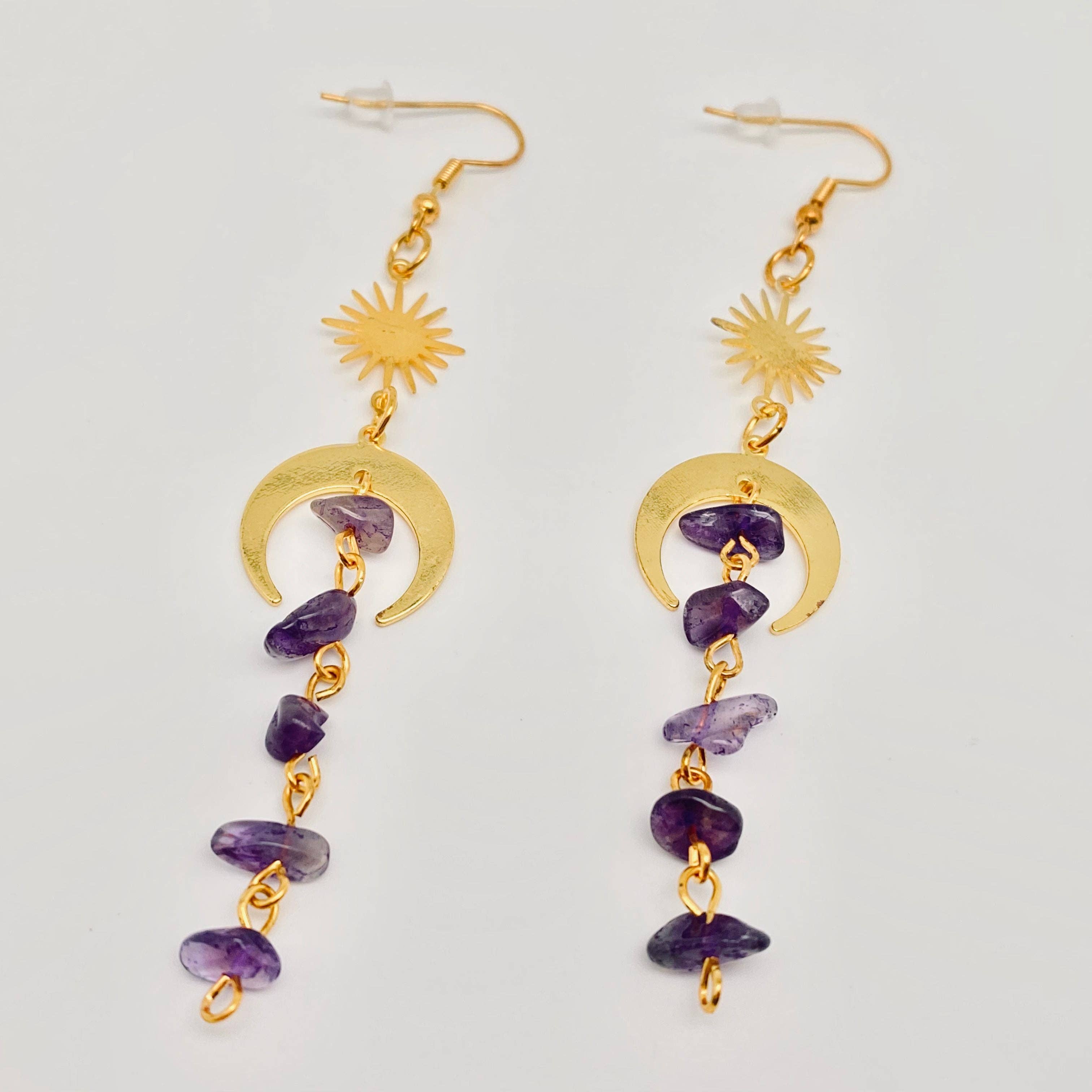 Lila Lila asymmetriska kristalltofshängörhängen - MS för wholesale på Faire2