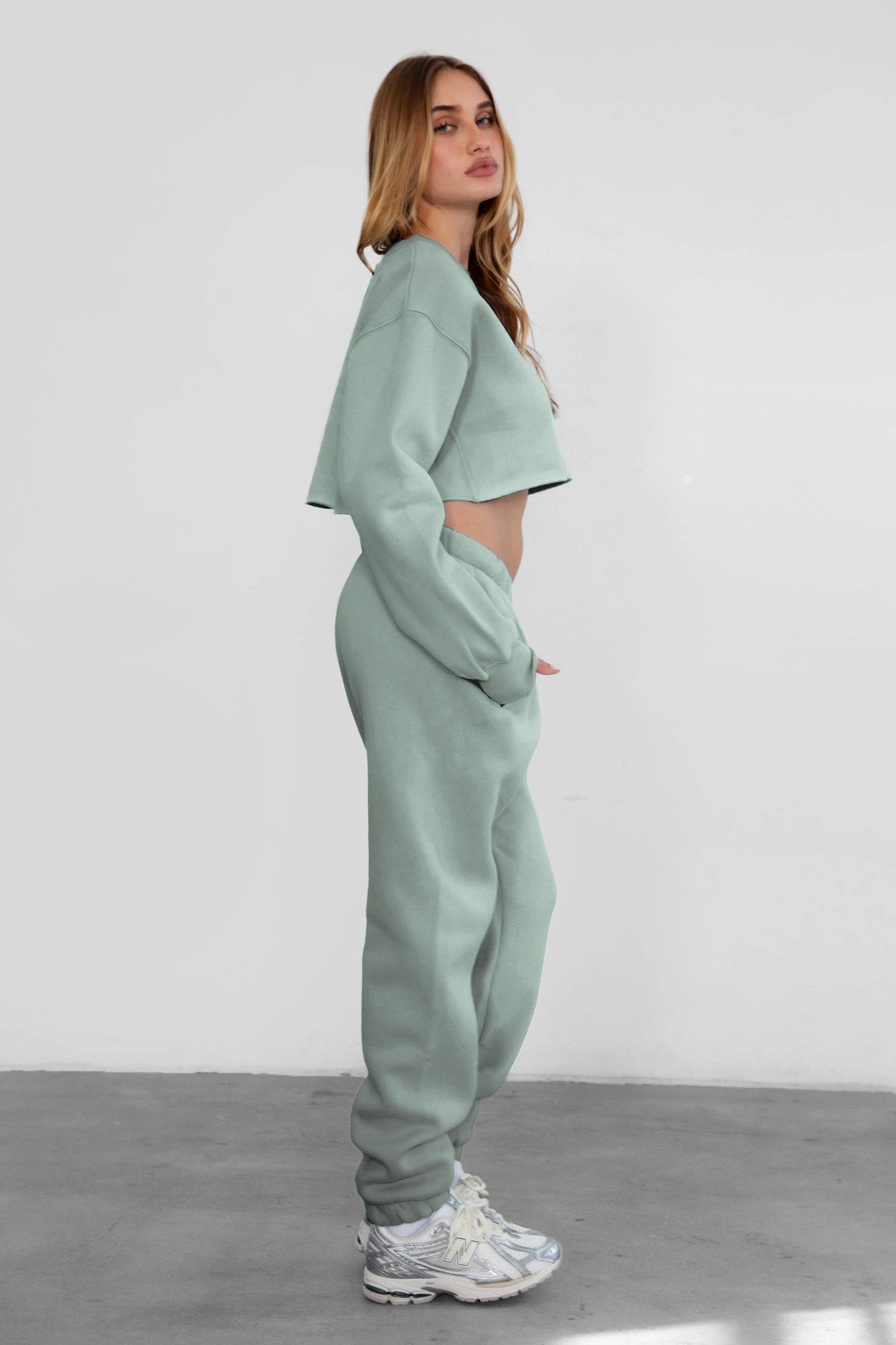 TICTOC - Venta al por mayor Sudadera - Mujer - Sudadera de felpa de lana MOMA con cuello redondo para estar en casa42