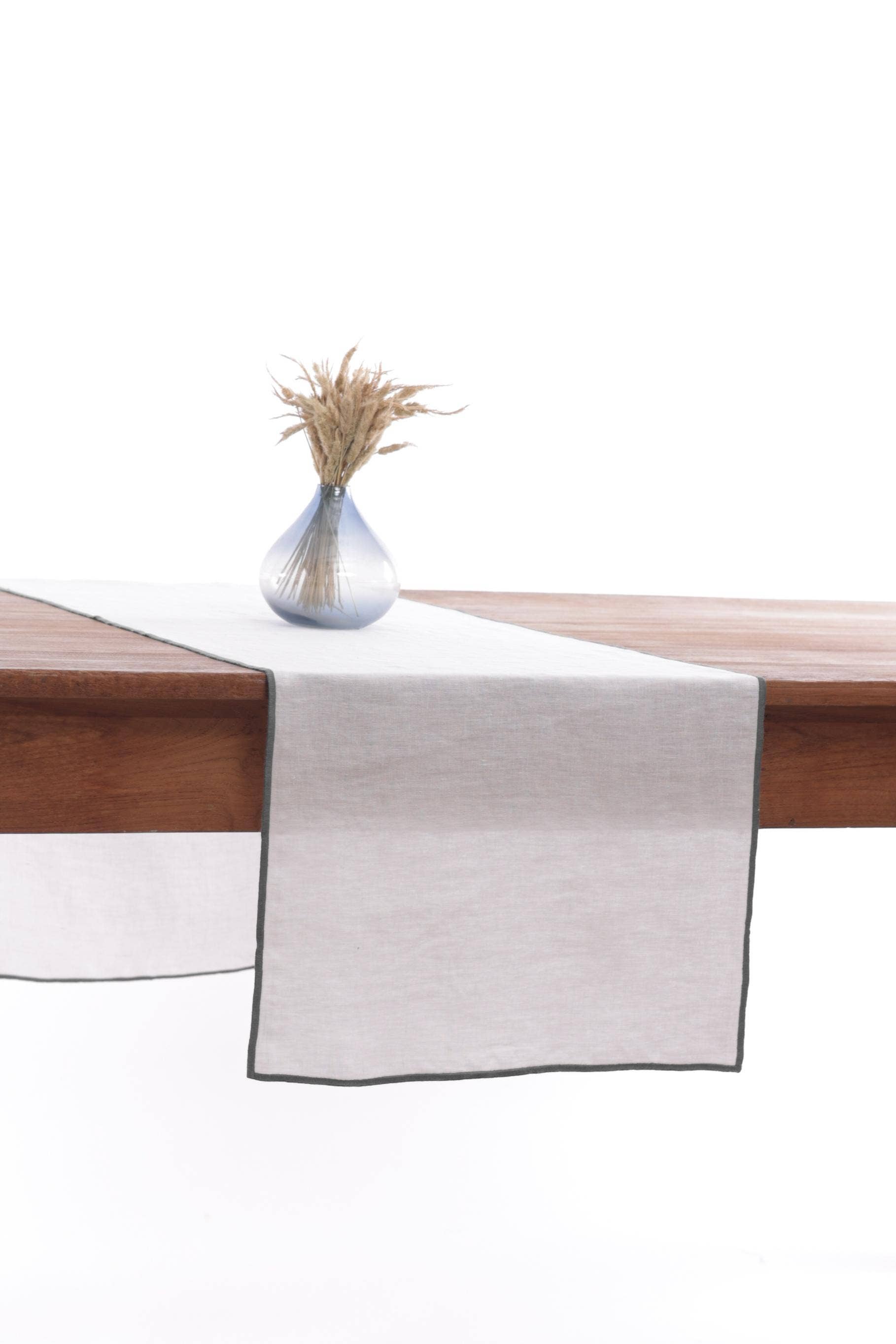 Live Linen - Wholesale Table Runner - Grey Needle Linen Table Runner – Premium0