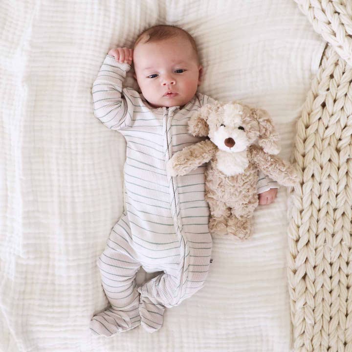 Caden Lane - Wholesale Stuffed/Plush Toy - Kids & Baby - Cuddle Plush Friends | Parker Puppy1