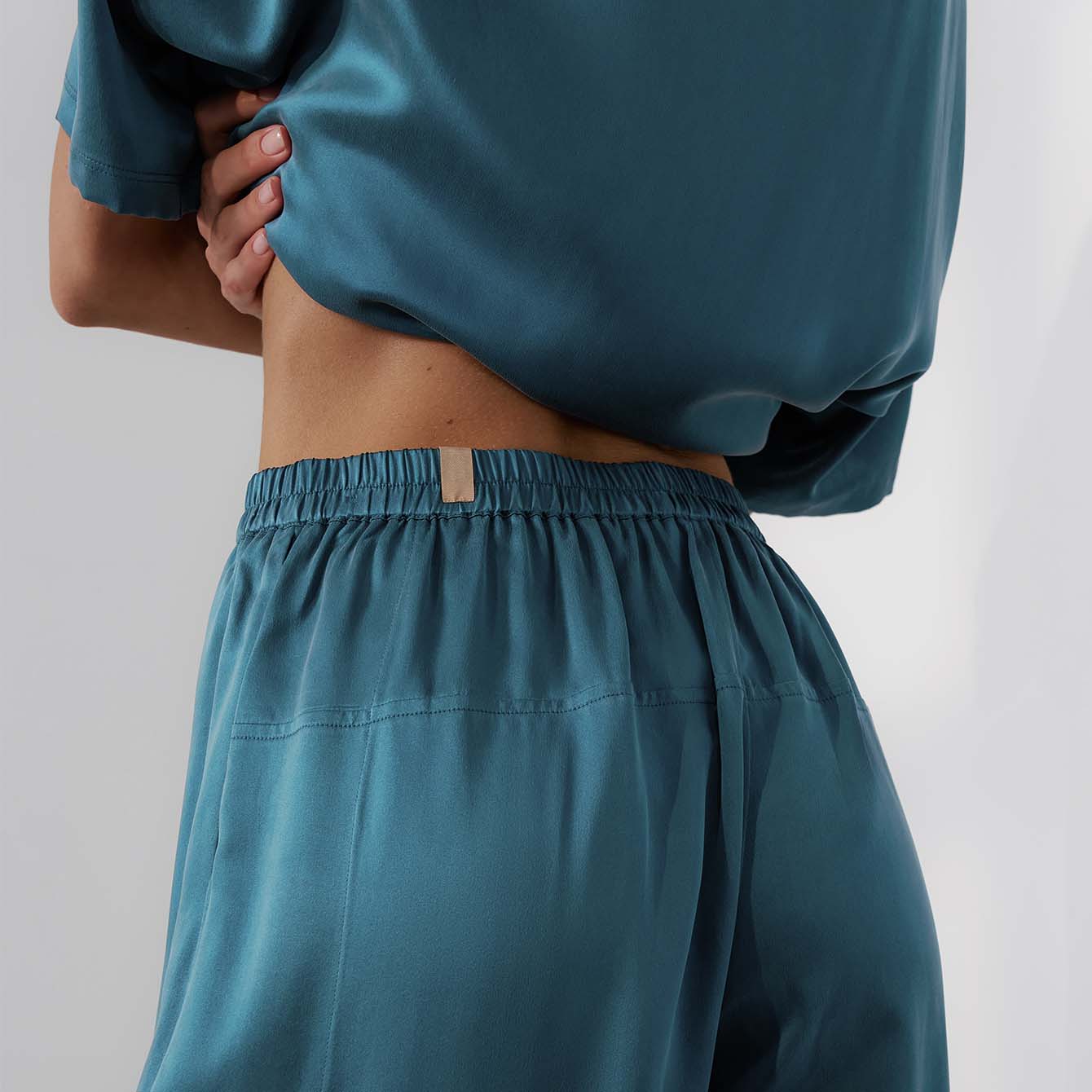 Pikant Teal Vaskbar Silke Tee Pant Set for engroshandel på Faire1