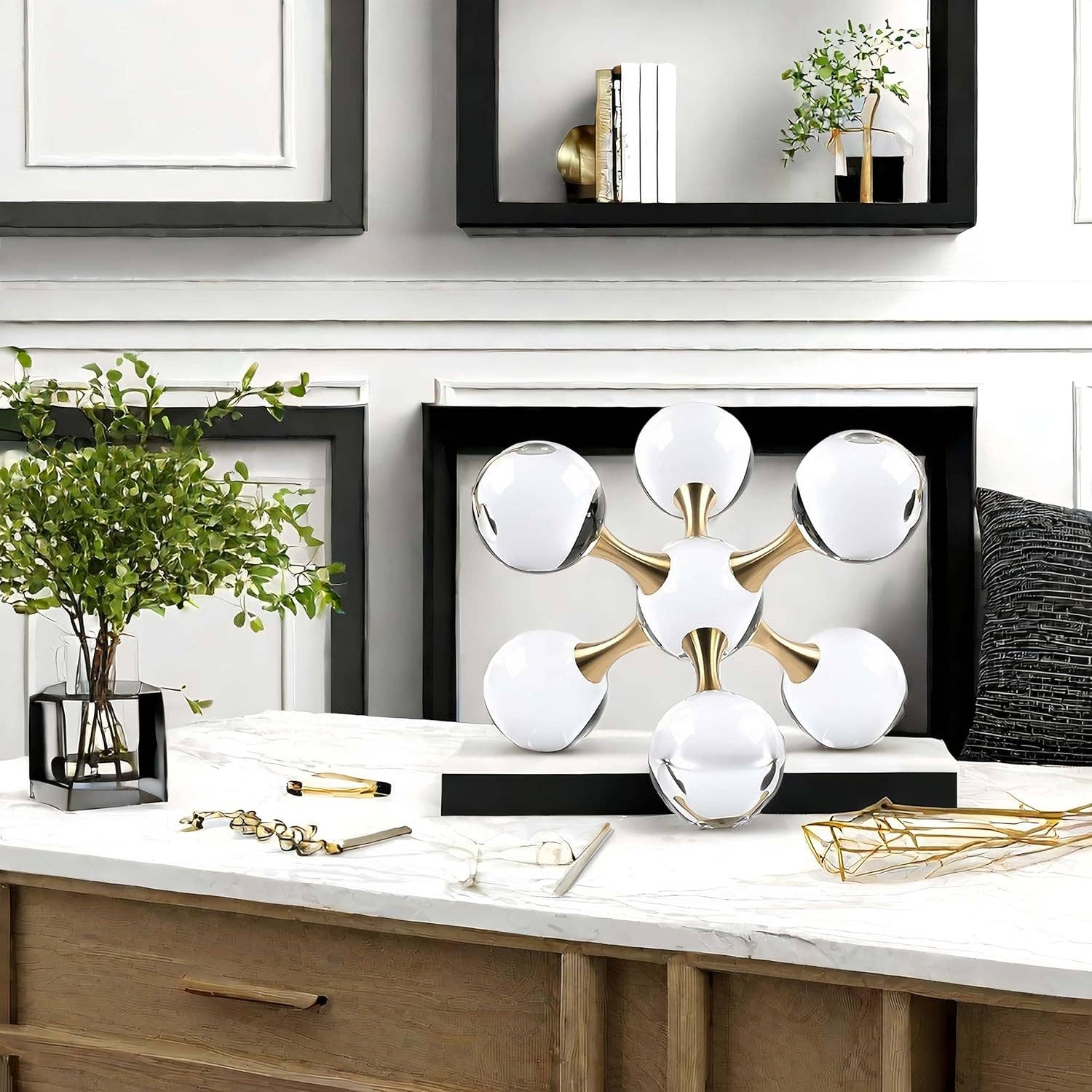 VIGOR - Wholesale Decorative Tabletop Object - Golden Crystal Ball Home Decor for Modern Western House4