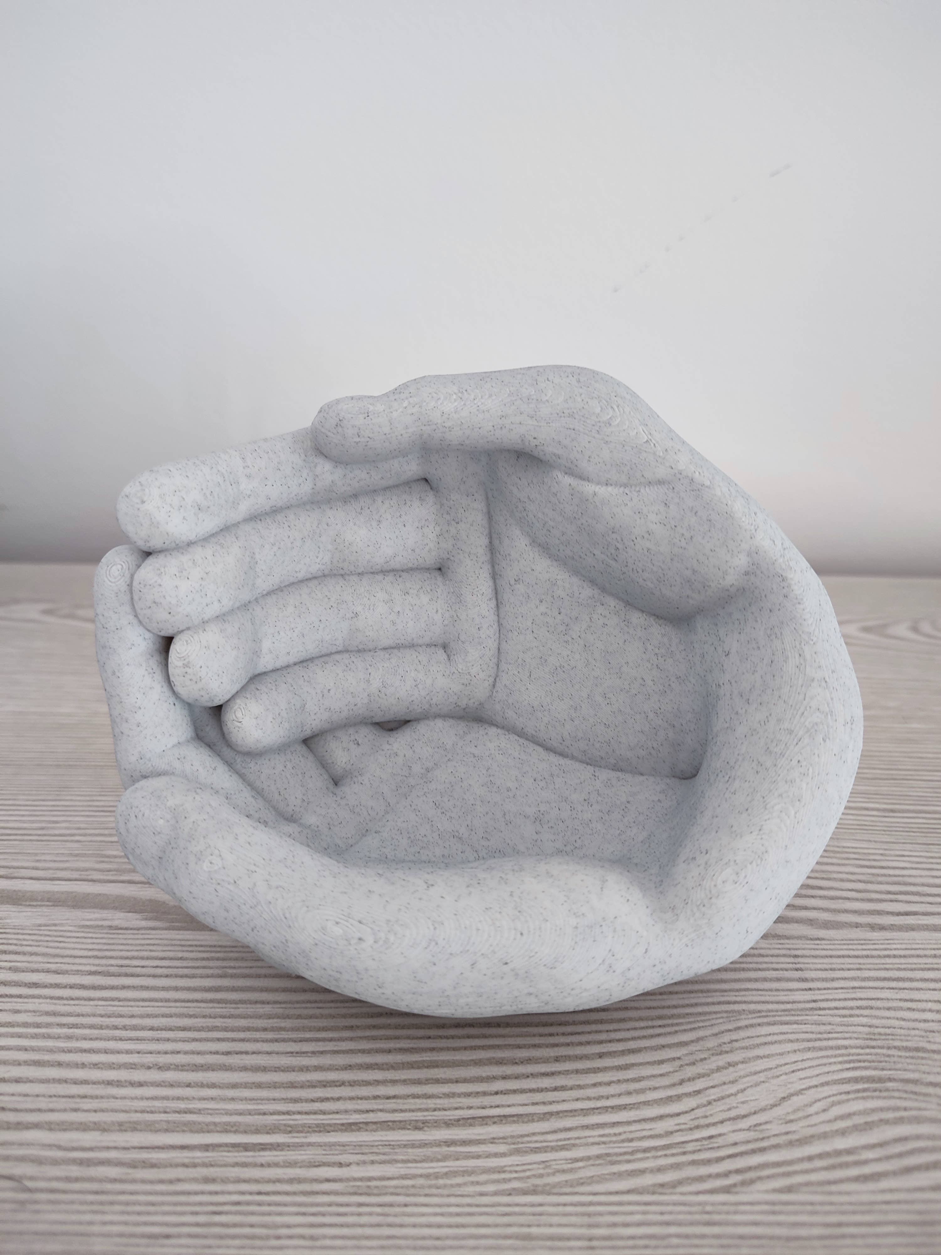 3DROOTS - Venta al por mayor Macetas - Maceta con forma de manos humanas5