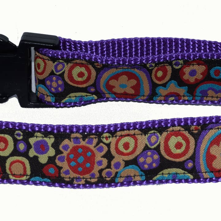 Dog Collar, Circles and Flowers for wholesale by Colorful Collars