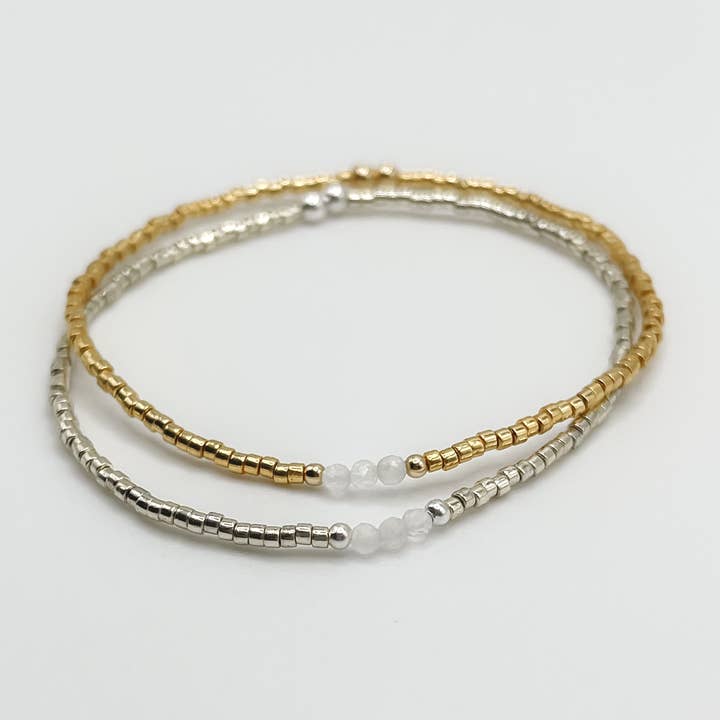 Månsten Armband - Juni Birthstone - Trippel Ädelsten för wholesale av Au Fait Co