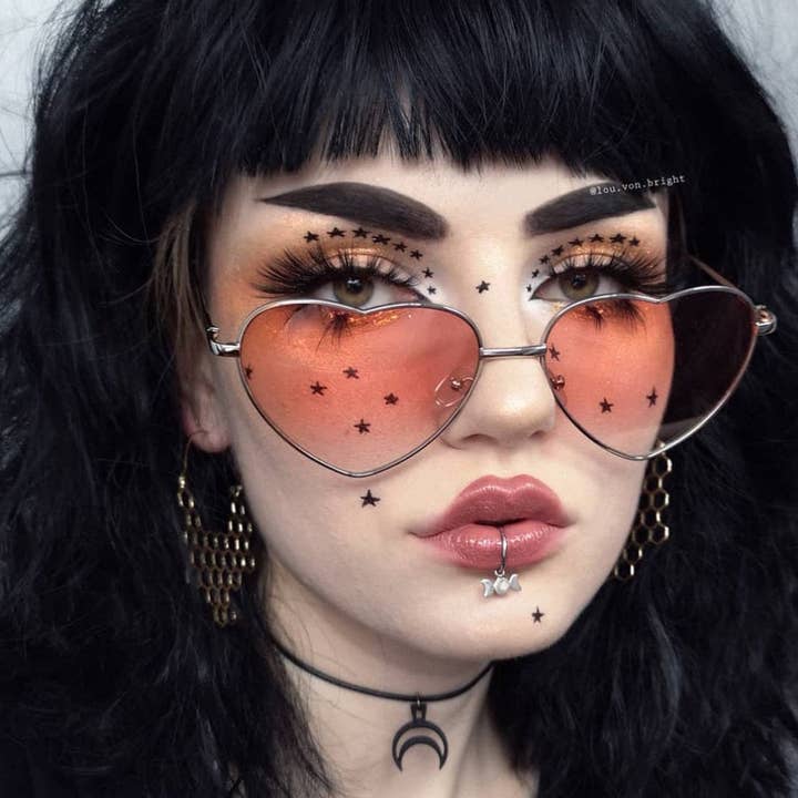 Inchoo bijoux inc - Vente Anneau à lèvre - Anneau de lèvre pendante phase de lune1