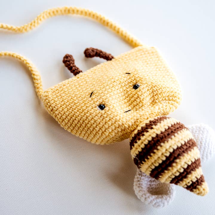 Hemsin Atelier – wholesale Crossbody bag – kids – Bee Bag3