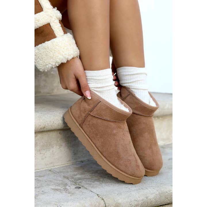 Wholesale fur boots for your store