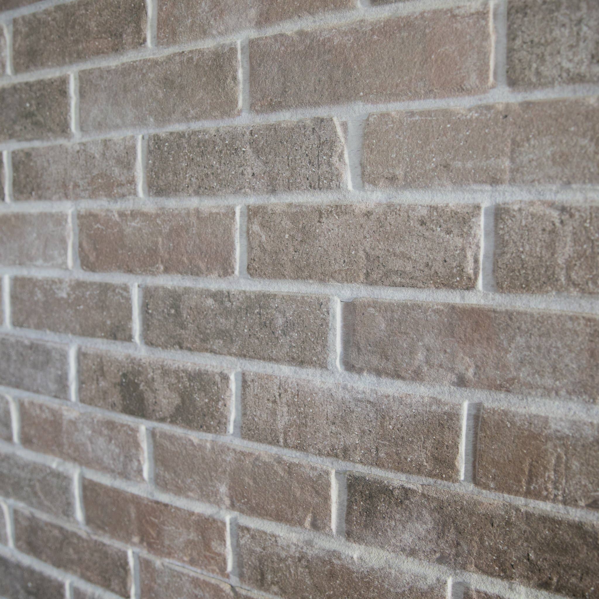 Ninth & Vine - Wholesale Wall Accent - Shiplap - Brick9