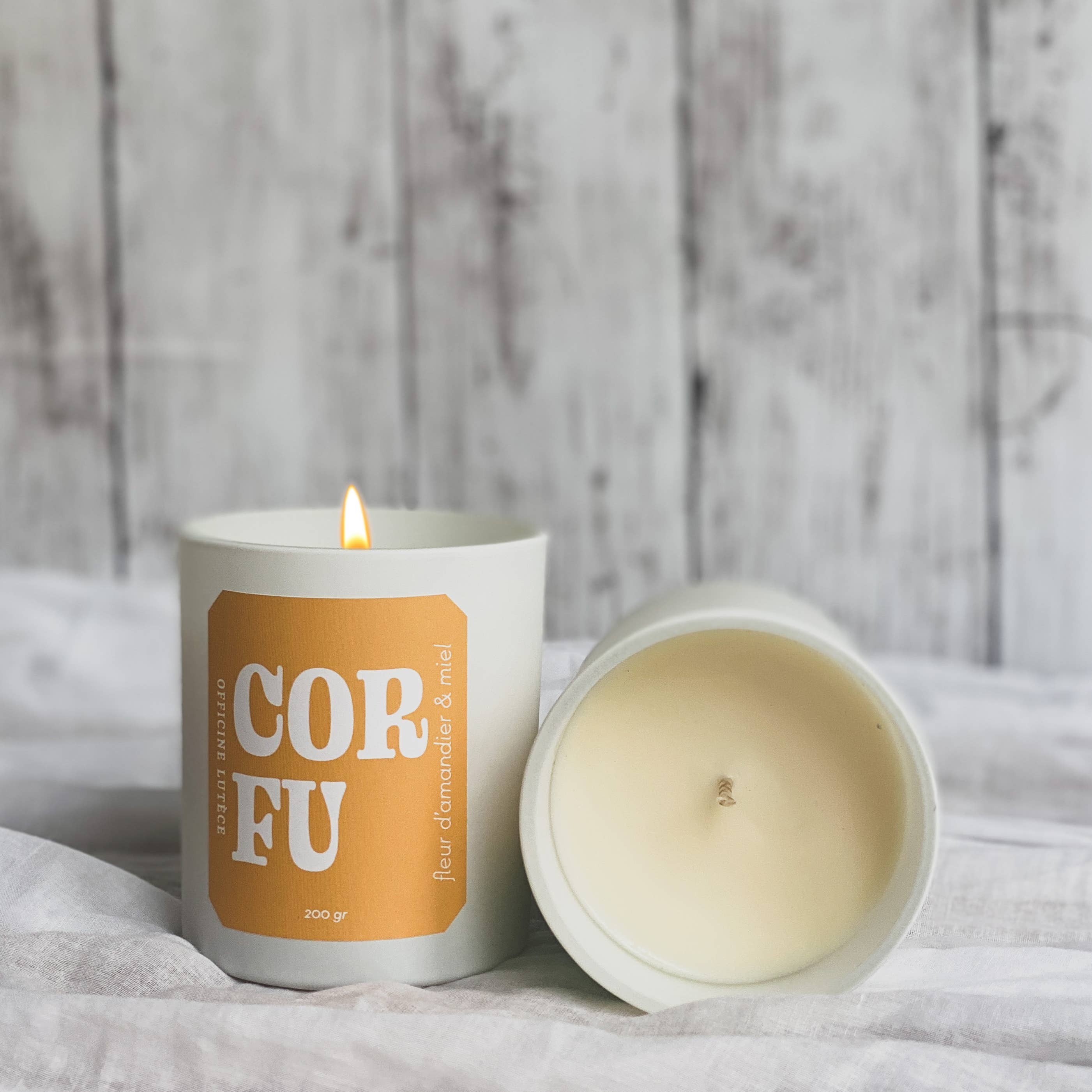 Officine Lutèce – wholesale Jar/filled candle – 🍯 Corfu Candle - Almond Blossom & Honey2