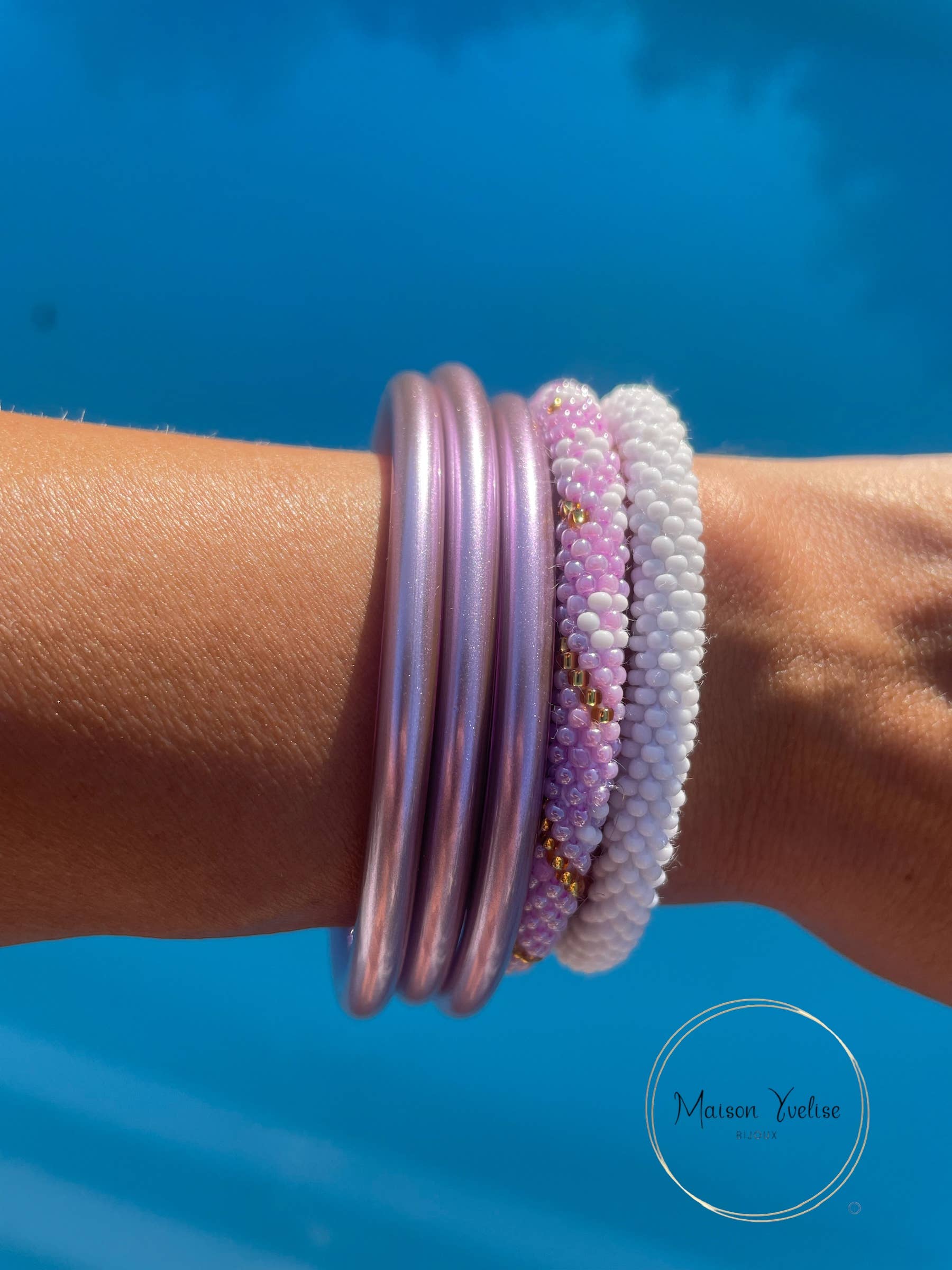 Maison Yvelise - Wholesale Beaded Bracelet - Nepali Lilac White Gold Bracelet2