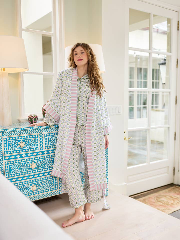 Brooks Avenue - Wholesale Robe - Women's - Bathrobe - Posey Lavender