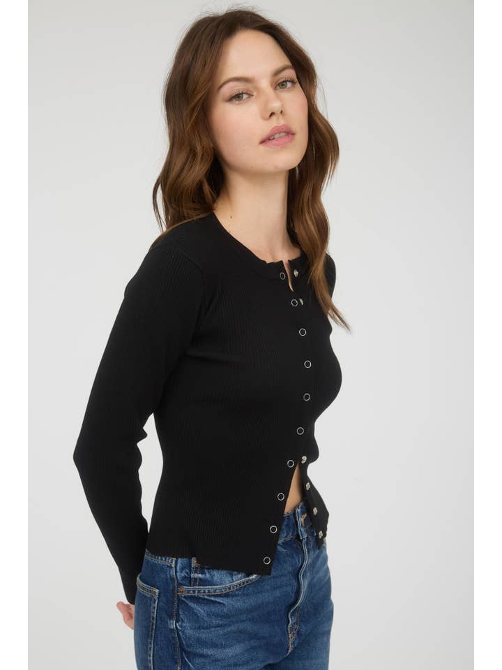 The Workshop Studio - Vente Cardigan – femme - GILET EN MAILLE À COL ROND AVEC BOUTONS-PRESSION5