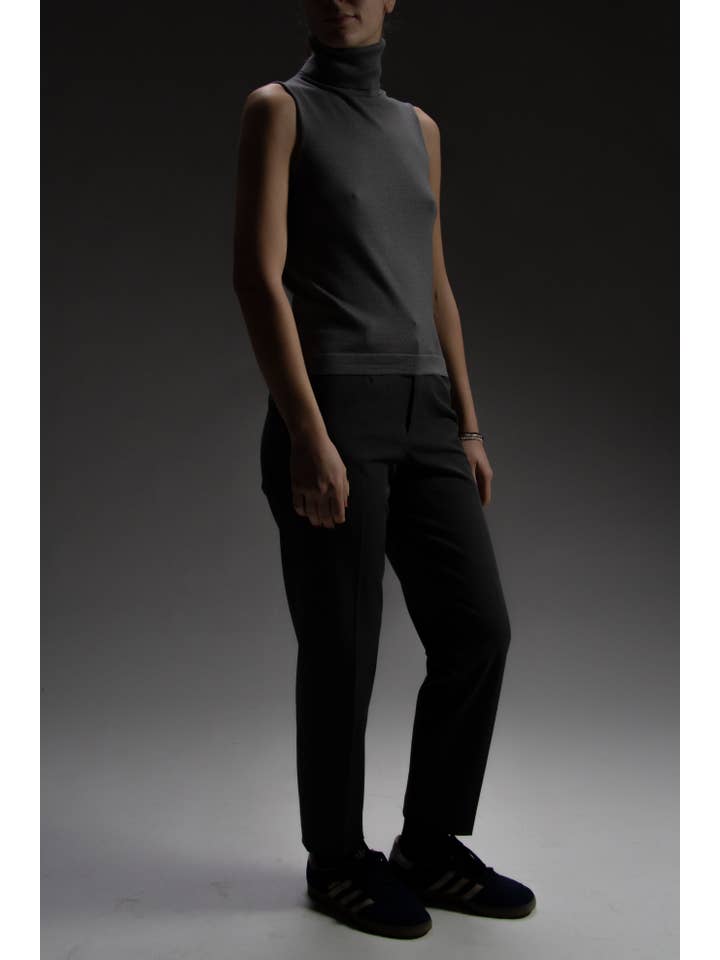 Lèmme - Wholesale Knit Sweater - Women's - Sleeveless turtleneck sweater in wool and silk13