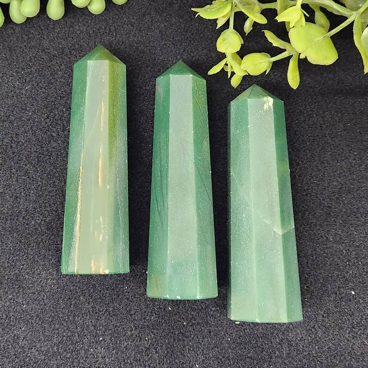 Meraki Gemstones – wholesale Spiritual stone/crystal – Jade 8 Faceted Tower 3.5 - 3.75 inches or 8.9 - 9.5cm