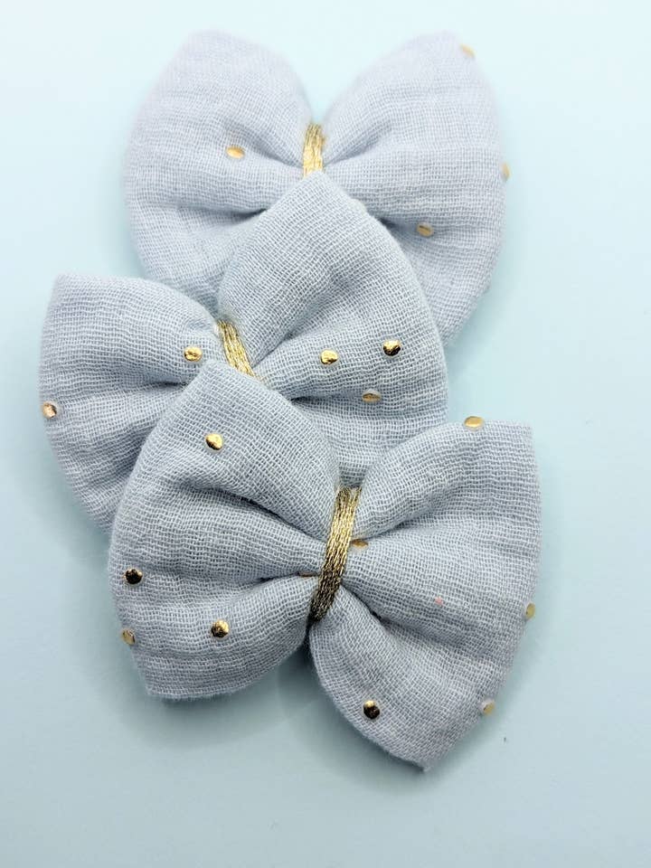 light blue double gauze hair clip for wholesale by L'atelier Nounille