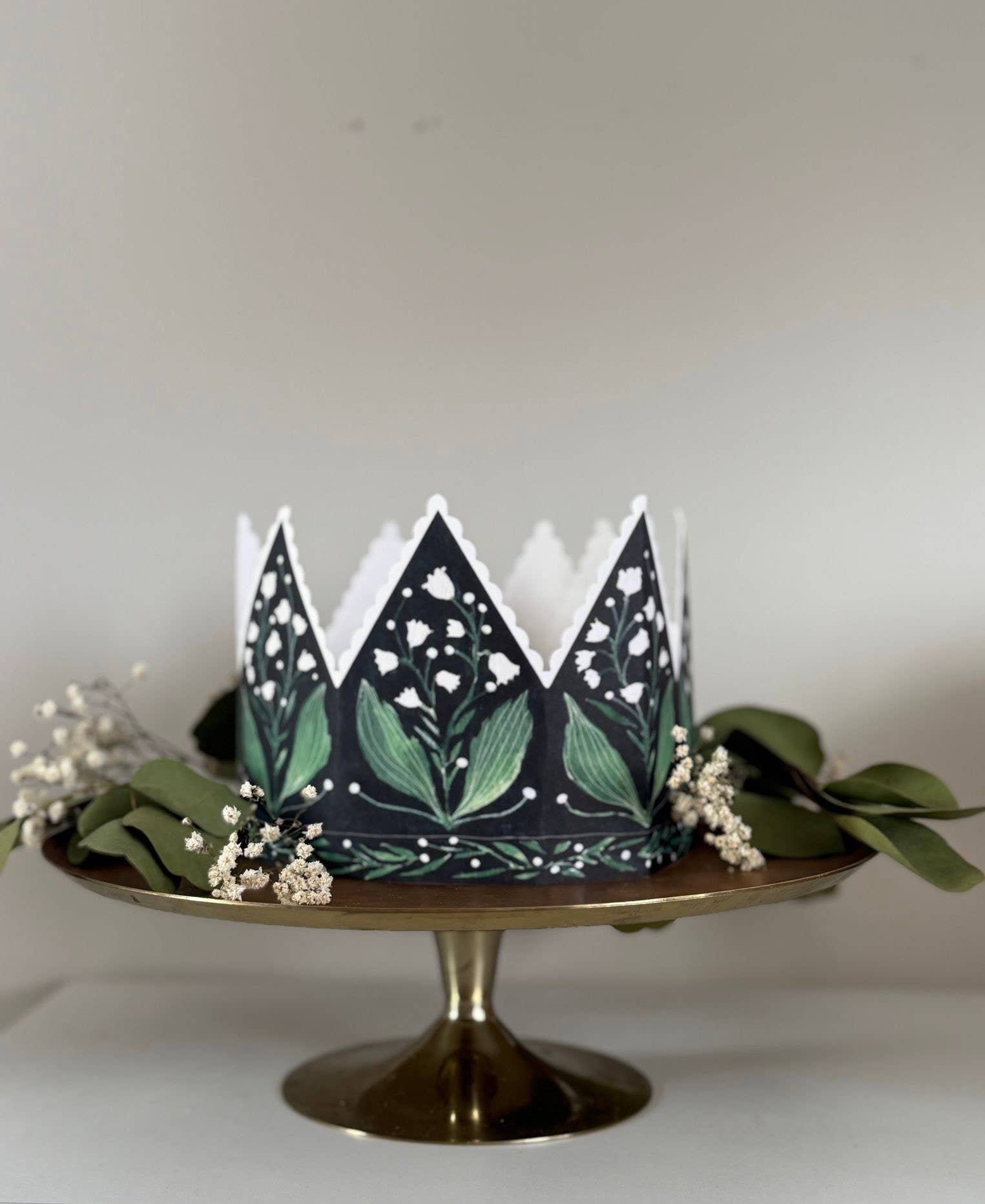 Katie Housley – wholesale Birthday card – BOTANICAL PARTY HAT CROWN CARD LILY OF THE VALLEY2